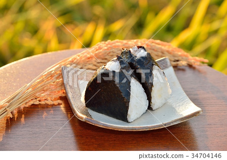 湯圓，湯圓，稻田，稻田，水稻，秋天的果實，水稻種植和秋季收穫。 *水稻品種未知。拍攝於9月底。 34704146