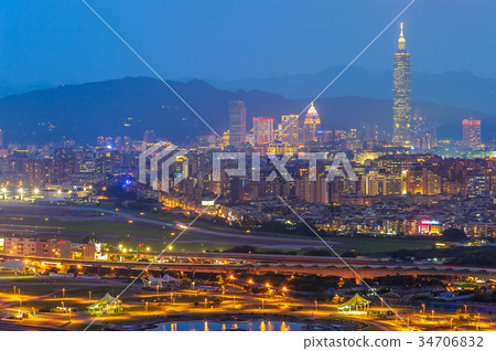 night view of taipei city 34706832