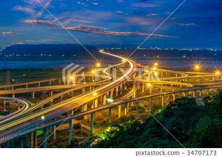 interchange system of highway in Taichung 34707173