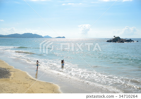 去年暑假 去年暑假 34710264