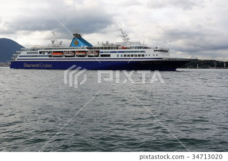 Kanmon Strait Cruise Ship Kanmon Strait Cruise Ship 34713020