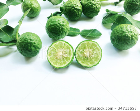 Kaffir Lime or Bergamot on white background 34713655