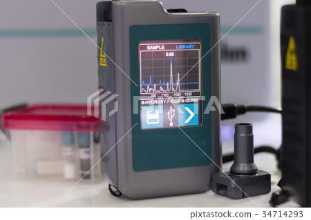 handleheld spectrometer for chemical analysis 34714293