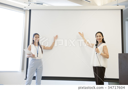 婦女發表演講研討會 34717604