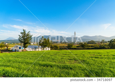 《北海道》寧靜的鄉村風光 《北海道》寧靜的鄉村風光 34718097