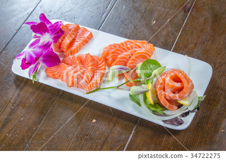 sashimi sashimi 34722275