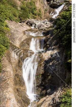 Hakusan Shirakawa-go White Road的福田瀑布 34723986