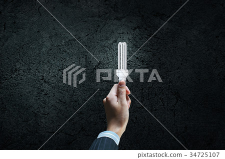 Bulb in hand 34725107