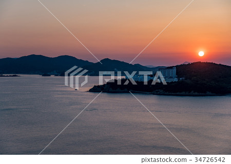 Sunset falling over Shodoshima Ikeda Port Sunset falling over Shodoshima Ikeda Port 34726542