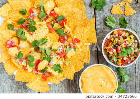 Yellow corn chips nachos Yellow corn chips nachos 34728666