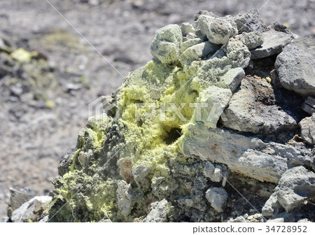 Osorezan火山氣體排放-188 146 34728952