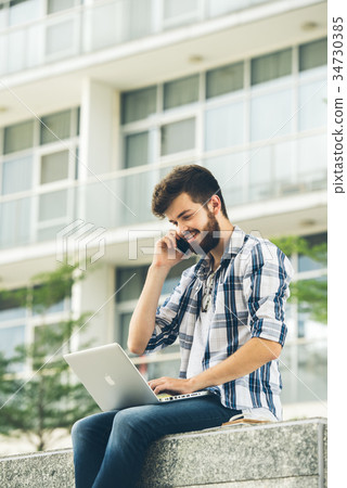 Casual entrepreneur 34730385