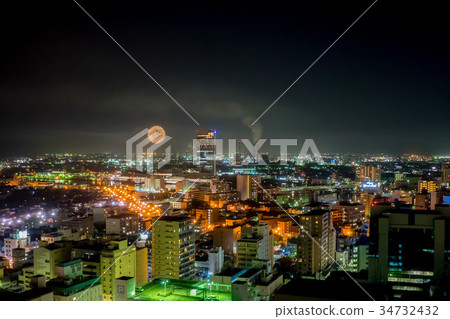 夜景和煙花 34732432