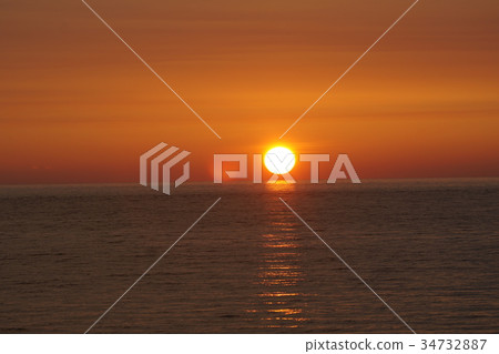 夕陽 34732887