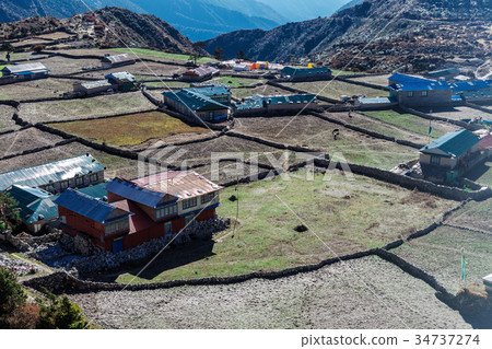 City in the mountains City in the mountains 34737274