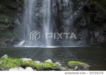 Inuchi-cho Ohi waterfall 34738376
