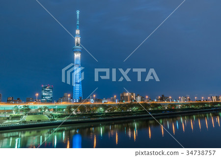Night view of Sumida River and Sky Tree 34738757