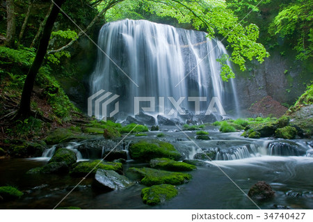 Tatsuzawafudo Falls 34740427
