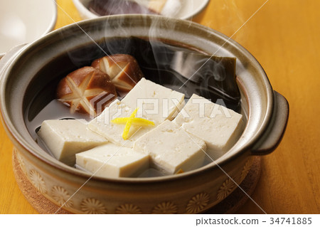 Simmered tofu Simmered tofu 34741885