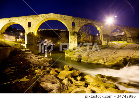 Old bridge by Church of Saint Ignatius 34742980