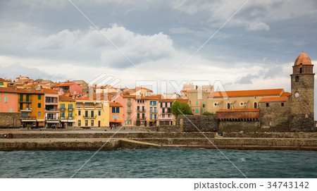 Picturesque village of Collioure 34743142