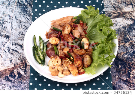 Fried jackfruit seeds with roasted chili paste 34756124