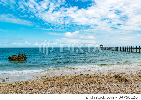 The coast of Zanzibar (Tanzania, Zanzibar) 34758120