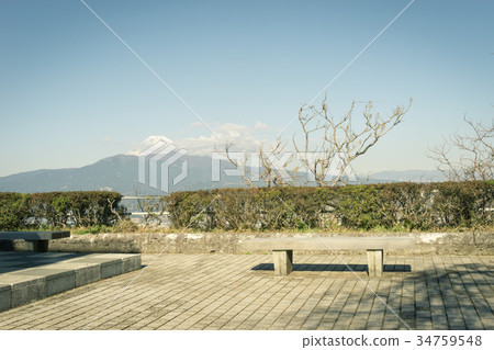 Scenery with a bench 34759548