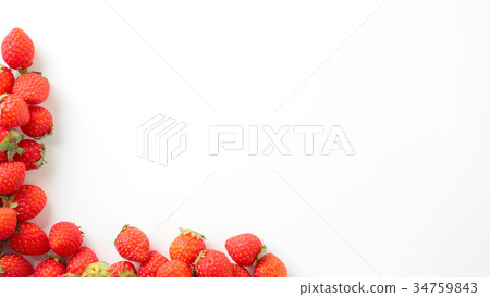 Strawberry overlooking Strawberry overlooking 34759843