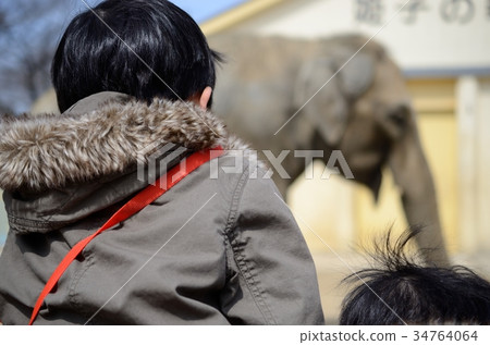 一個孩子 一個孩子 34764064