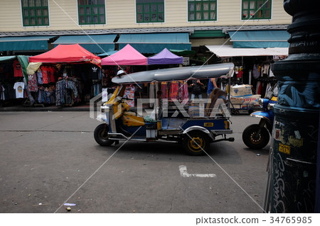泰國曼谷Khaosan路的Tuk Tuk 34765985