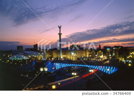Independence monument against beautiful sunset sky 34766409