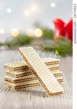 Wafers Wafers 34774023