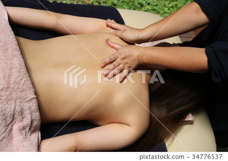 therapy, aroma, aromatherapy 34776537
