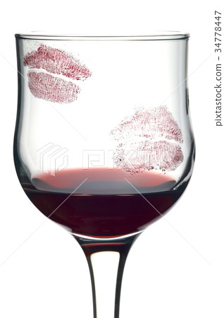 Kiss on glass with wine Kiss on glass with wine 34778447
