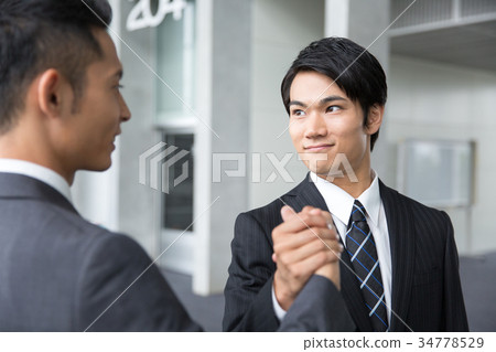 握手業務 34778529