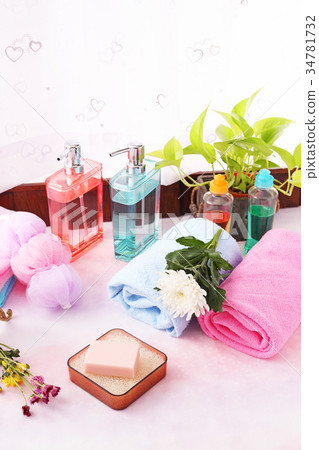 Bath time Bath time 34781732