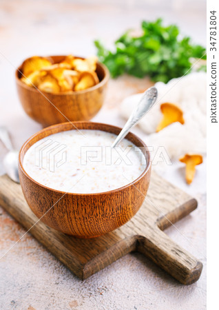 mushroom soup mushroom soup 34781804