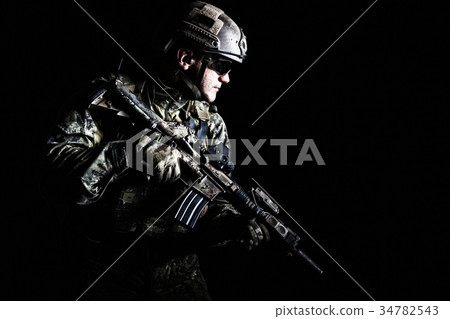 Special Forces Operator 34782543