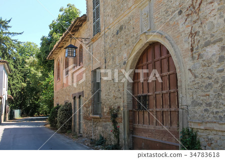 Old buildings in ancient Grazzano Visconti, Italy 34783618