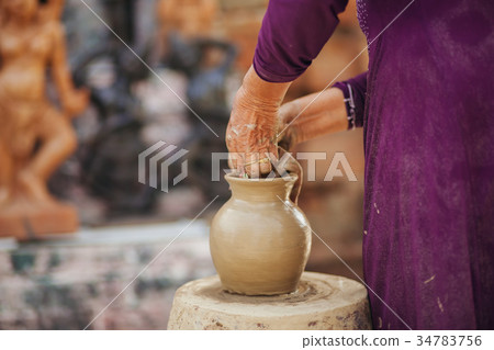clay pot creation traditional vietnam 34783756