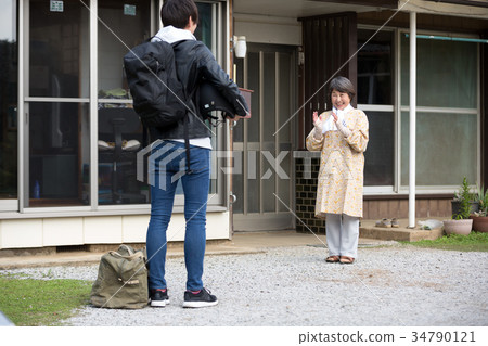 Grandma and Grandson 34790121