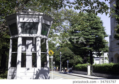 Yokohama Yamate phone box Public phone 34793797