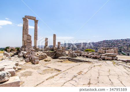 The Temple of Hercules in Amman, Jordan The Temple of Hercules in Amman, Jordan 34795389