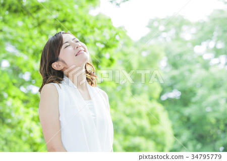 Beauty female beauty skin care portrait fresh green 34795779