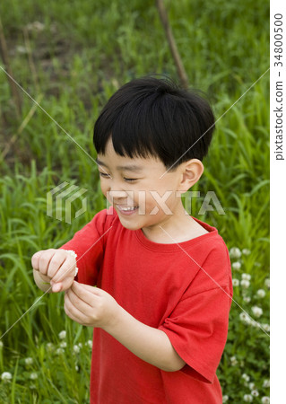 child 34800500