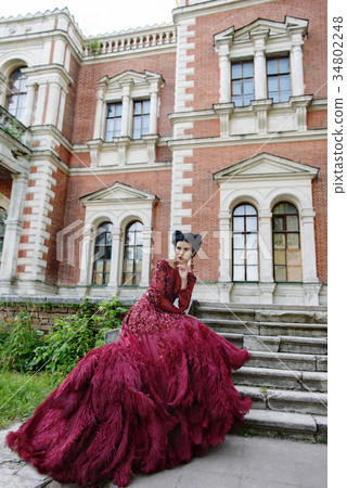 Beautiful witch in purple dress Beautiful witch in purple dress 34802248