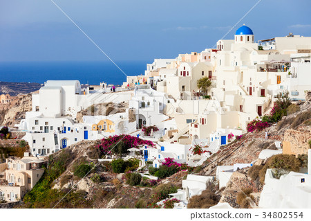 Oia town in Santorini Oia town in Santorini 34802554