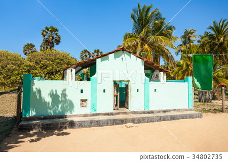Adams grave in Talaimannar 34802735