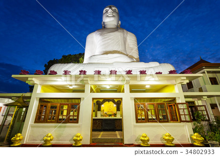 Bahirawakanda Vihara Buddha Statue Bahirawakanda Vihara Buddha Statue 34802933